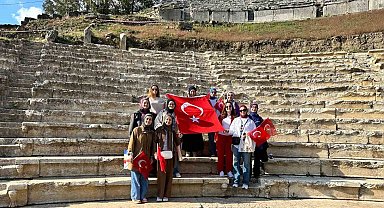 Üniversitelilerden Cumhuriyet yürüyüşü