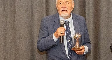 Ünlü tarihçi Profesör İlber Ortaylı: "Hepiniz zeytinlik alın ve zeytin yetiştirin"