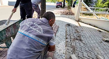 Uşak'ta kaldırımlar daha konforlu hale geliyor