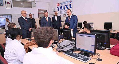 Vali Canbolat ATL'de öğrenci ve öğretmenlerle buluştu