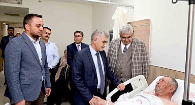 Vali Çelik'ten Baba Halisdemir'e Ziyaret