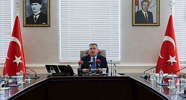 Vali Elban'dan İzmir için korkutan yapı stoku açıklaması