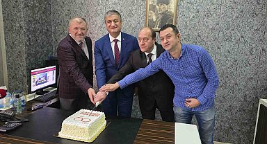 Vali Yavuz, Karabük Postası'nın 69. yılını kutladı