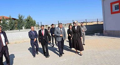 Vali Yiğitbaşı, Olgunlaşma Enstitüsü'nde incelemelerde bulundu