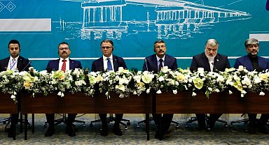 Van Valisi Balcı, İran'da ekonomik işbirliği toplantısına katıldı