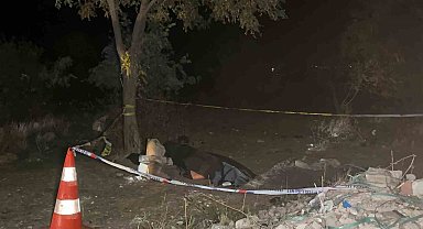 Yakınlarını görüntülü arayarak intihar etti