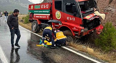 Yangın arazözü yoldan çıktı : 3 yaralı