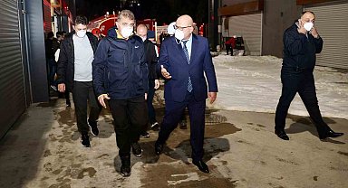 Yangın bölgesinde inceleme
