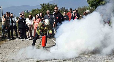 Yangınla mücadele eğitimi verildi