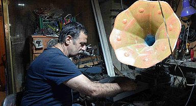 Yeni nesil plaklar, antika gramofonlara ilgiyi azalttı