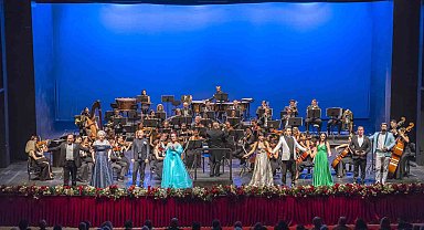 Yeni sanat sezonu "Gala Konser" ile başladı