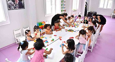 Yenice Yaşar Bayboğan Hizmet Binası her yaş grubuna kucak açıyor