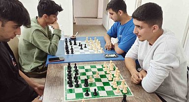 Yenipazar'da 'şah'lar çekildi