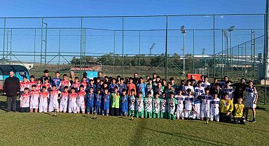 Yıldızlarda futbolun şampiyonu Ömer Nasuhi Bilmen