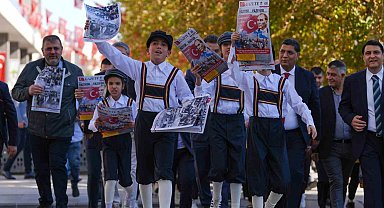 Yılmaz'dan Cumhuriyet Bayramı nostaljisi