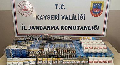 Yol kontrolü yapılan kamyonda 640 paket kaçak sigara bulundu