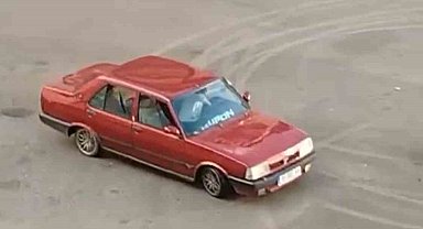Yol ortasında dakikalarca drift atınca 33 bin lira ceza yedi, 2 ay ehliyetine el konuldu