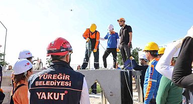 Yüreğir Belediyesi arama kurtarma ekibine AFAD'dan eğitim