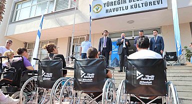 Yüreğir'de engelli bireylere medikal malzeme dağıtıldı