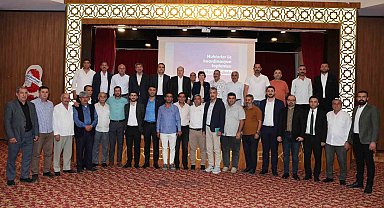 Yüreğir'in geleceği için muhtarlarla beyin fırtınası