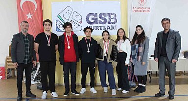 Yurtlig Satranç Turnuvası'nda madalyalar sahibini buldu