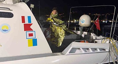 Yüzerek karşıya geçmeye çalıştı