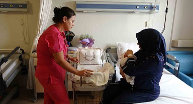 Zeynep Kamil Hastanesi'nde anne adayları normal doğuma teşvik ediliyor