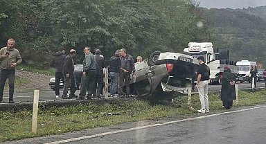 Zonguldak'ta ıslak zemin kazaya neden oldu