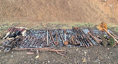 Pençe-Kilit Operasyonu bölgesinde çok sayıda silah ve mühimmat ele geçirildi