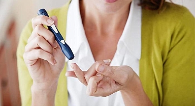 Ülkemizdeki artış hızı ürkütücü: Sessizce damar hasarı yapıyor, beyni ve kalbi vuruyor!