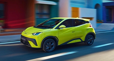 BYD'nin Sessiz Seddi: Otomotiv Devleri Şimdi Ne Yapacak?