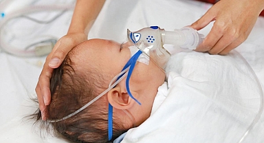 Bebeklerde 'Nefes' alarmı! Griple karıştırılan sinsi virüs kalıcı hasar bırakabiliyor