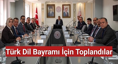 Türk Dil Bayramı için toplandılar