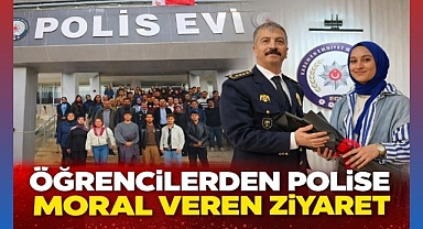 Öğrencilerden Polislere Anlamlı Selam
