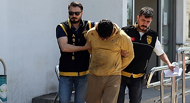 Polis memurunu silahla vurdu, gazetecilere böyle seslendi